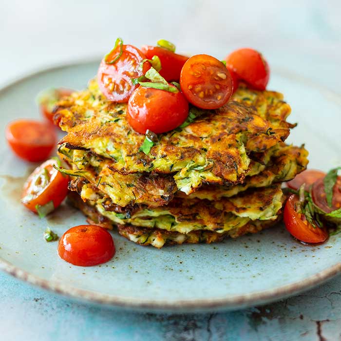 Zucchini feta fritters with tomato salad (low carb)